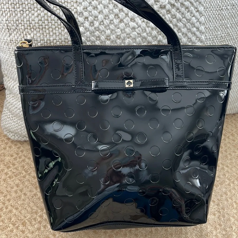 Kate Spade Patent Leather Polka Dot Medium Zipper Tote